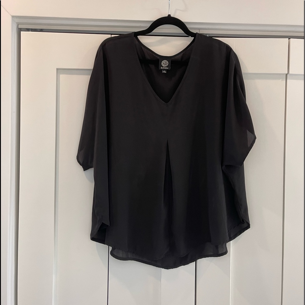 Babeau black light weight dressy top